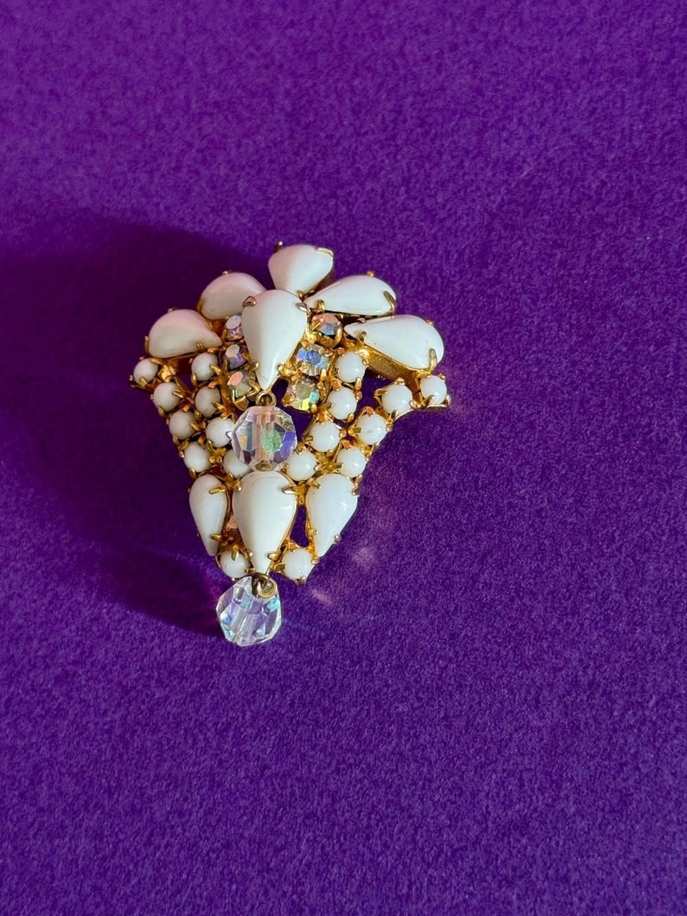 Elegant Vintage  White Glass Cluster Brooch with Crystal Accent